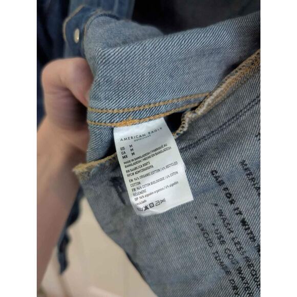 American Eagle Organic Cotton Denim Jacket size medium - Picture 5 of 5